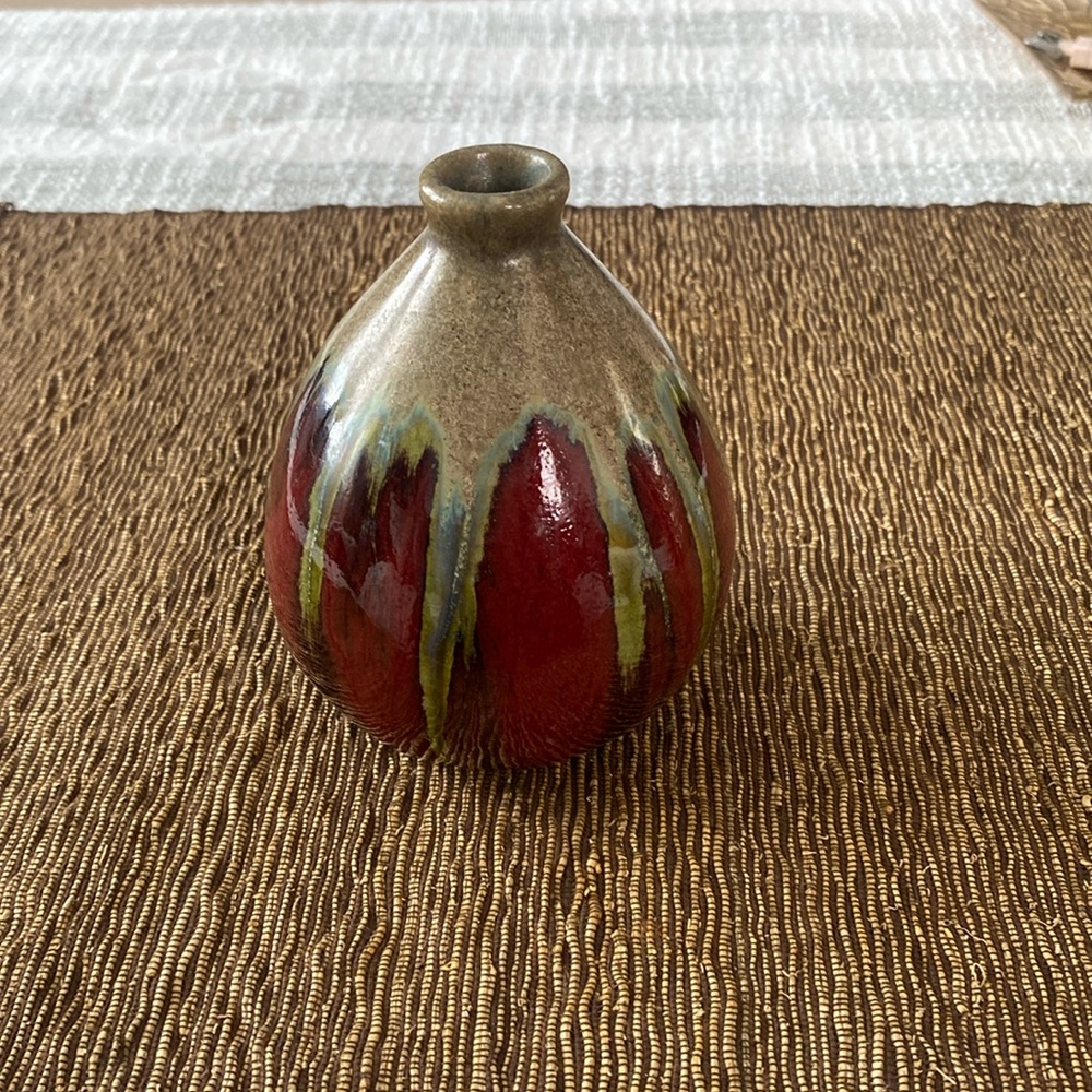 Small ceramic vase..